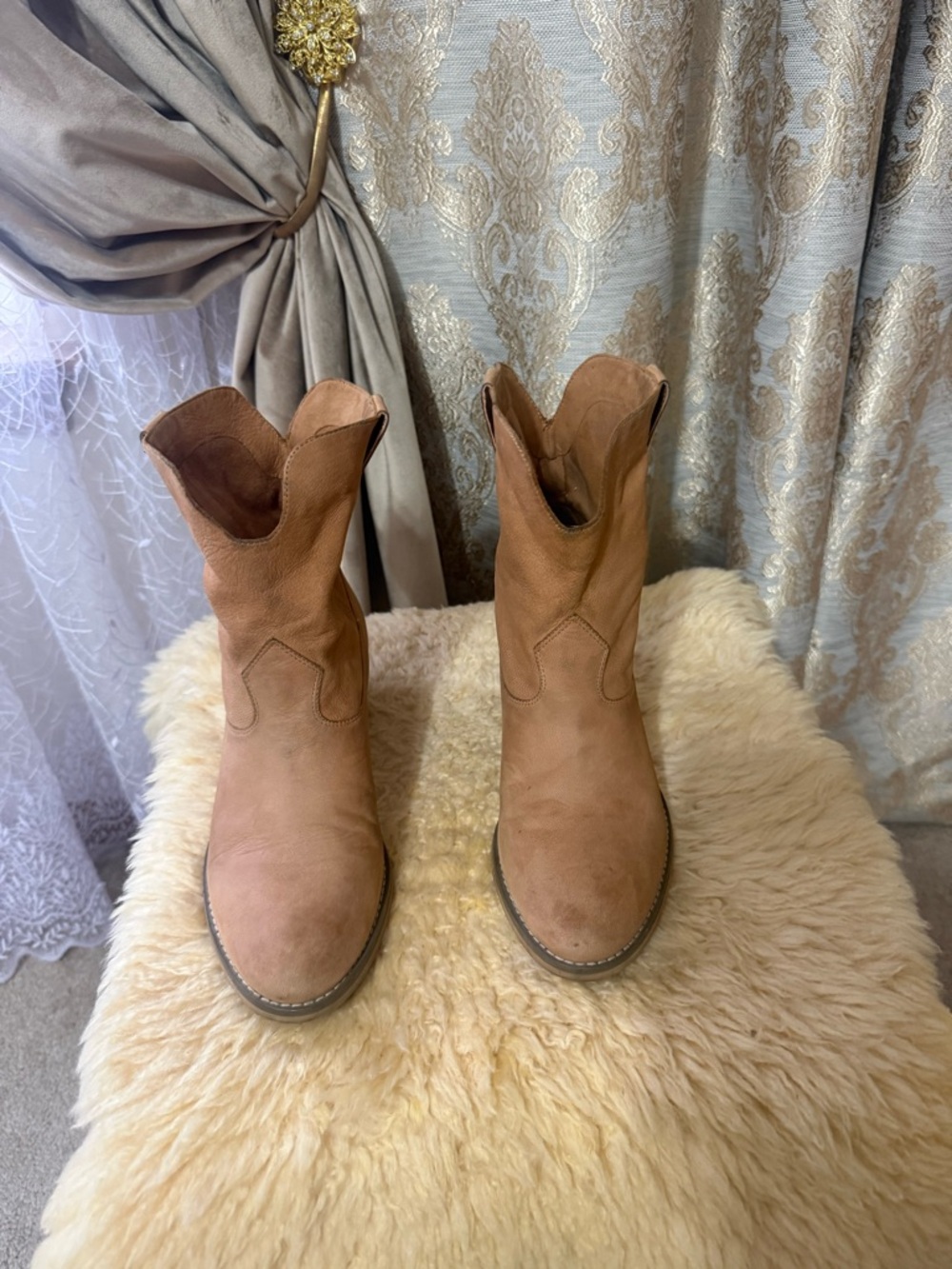 CROWN VINTAGE SUEDE LEATHER BOOTS Cognac Brown Size 7.5M Pull On Very Soft - Picture 3 of 10